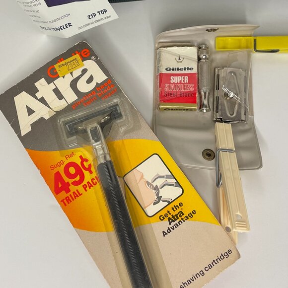 Men's Vintage Travel Set with Razors NOS - Picture 2 of 7